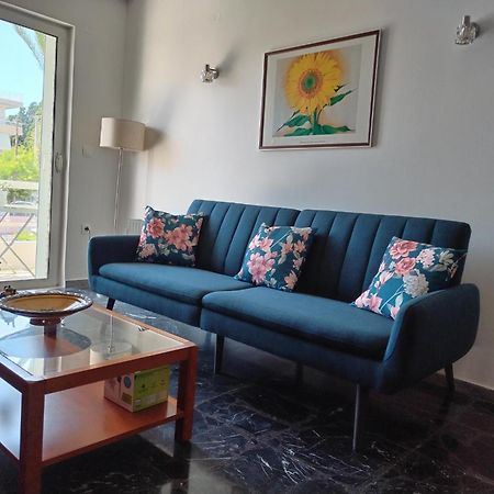 Mary'S House Apartment Rhodes City Екстериор снимка