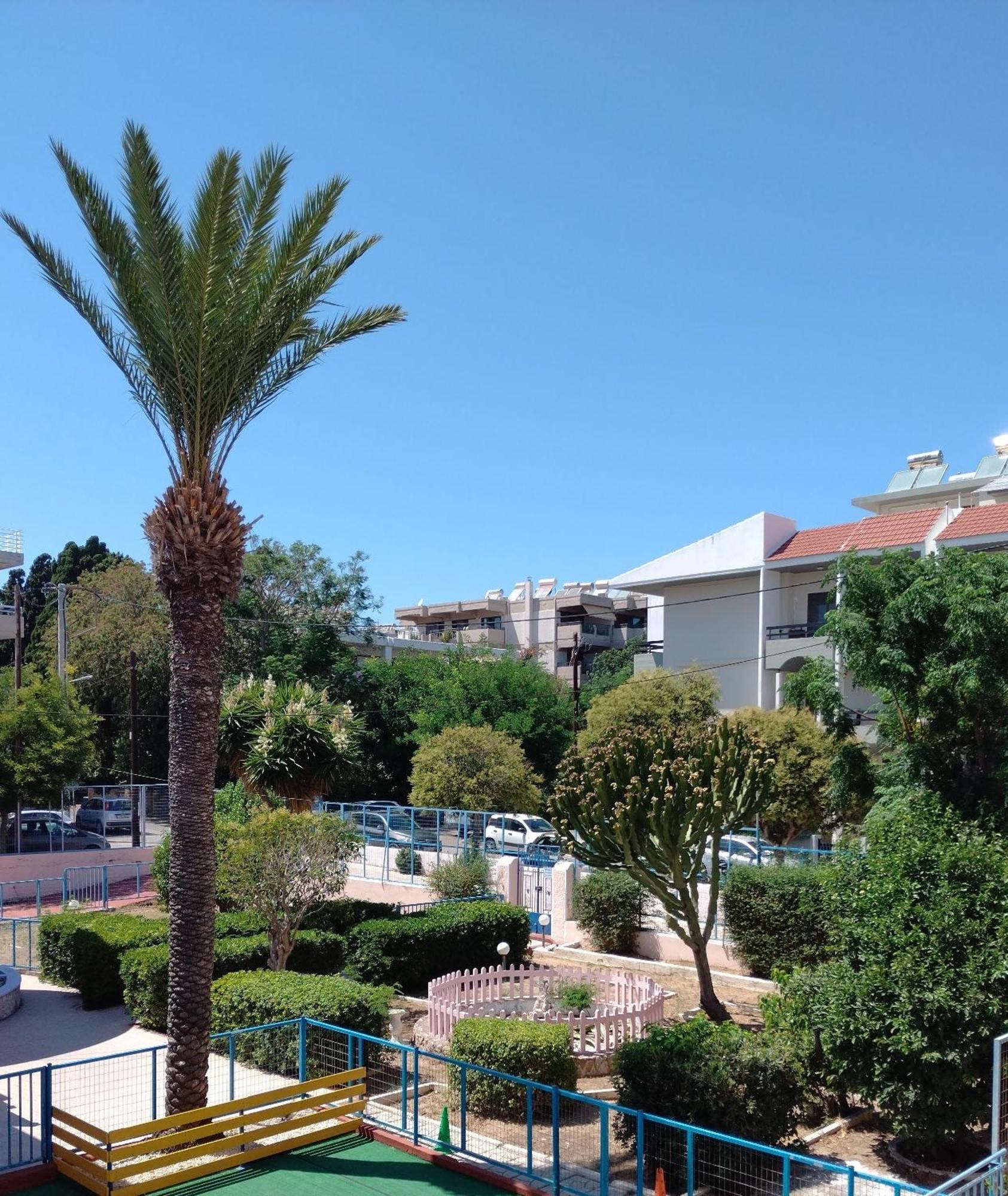 Mary'S House Apartment Rhodes City Екстериор снимка